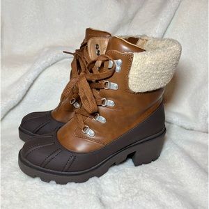 The Cheyenne Heeled Duck Boots from Universal
Thread